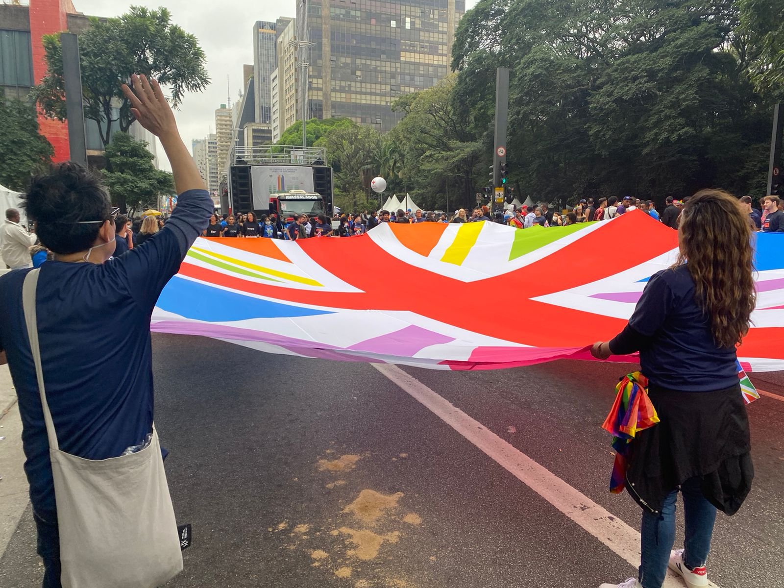 Parada do Orgulho LGBT de SP atraiu o dobro de turistas da Ãºltima ediÃ§Ã£o presencial, avalia gestores